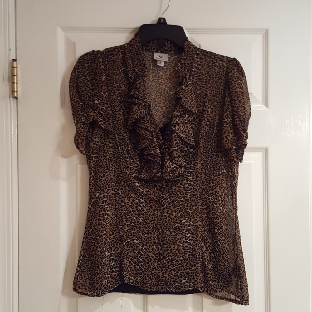 Worthington Ruffled cheetah button down top